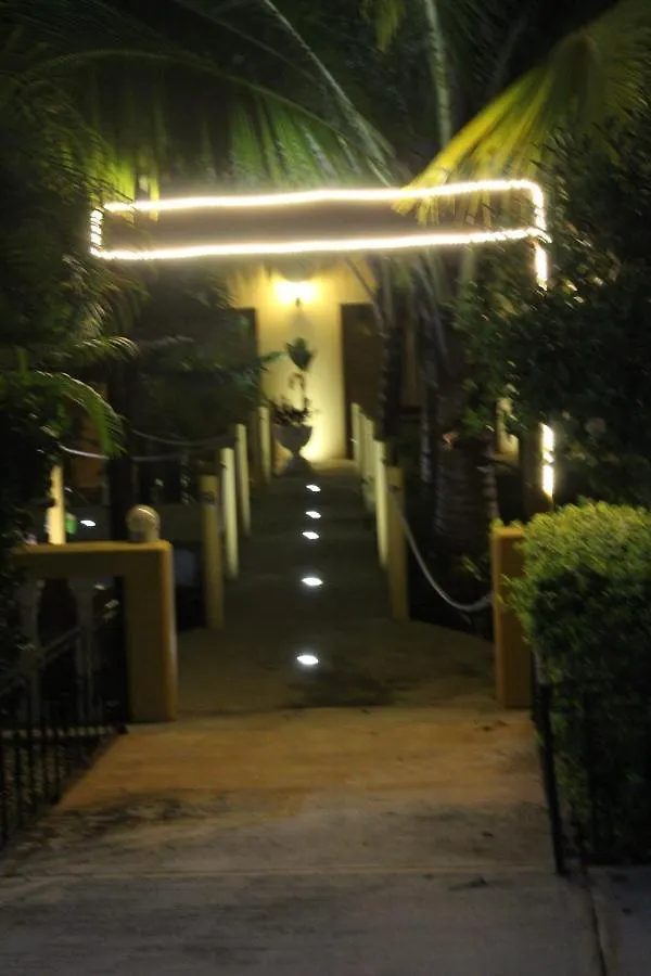 Hotel Scarlette Tulum 3*,